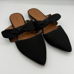 Indigo Rd Black Perforated Bow Mules Slip On Pointed Flat Faux Suede EUC CUTE 10